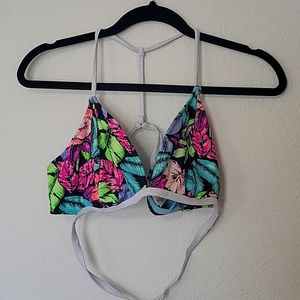 Triangle bikini top